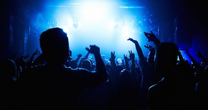 ----letnia-trasa-radio-piekary-----splash-party--auto-1795